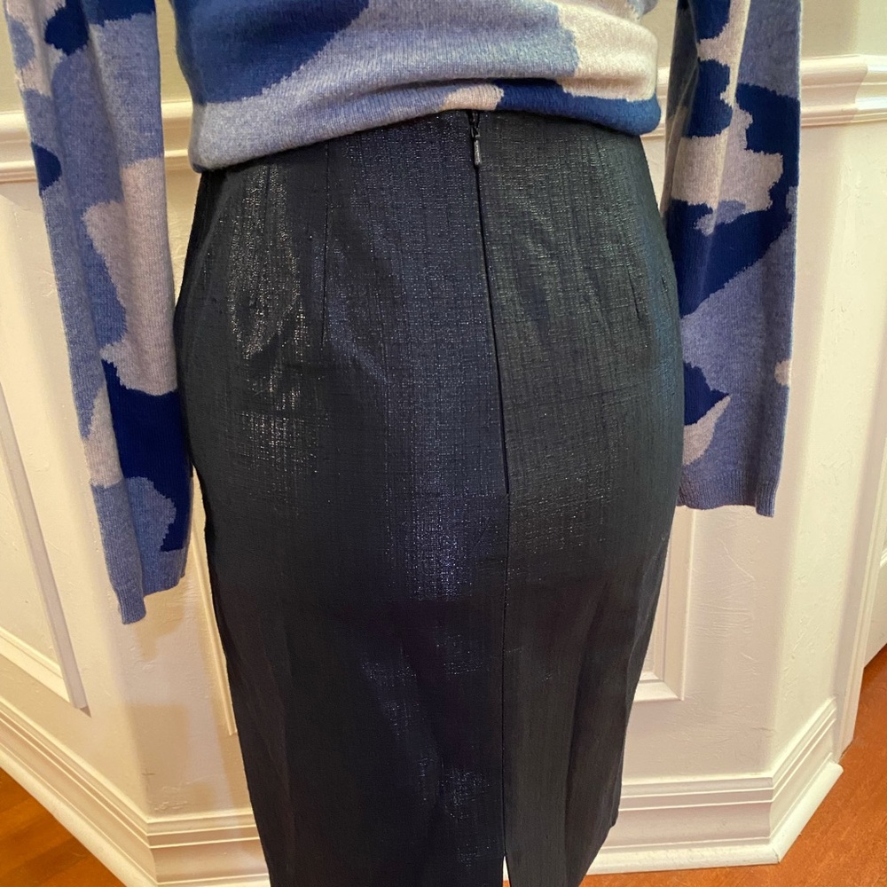 Carmen Marc Valvo Collection navy blue skirt with slight silver shimmers.